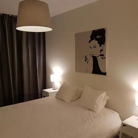 Base Camp Apartment